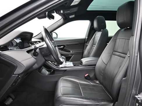 Used 2020 Land Rover Range Rover Evoque SE image 10