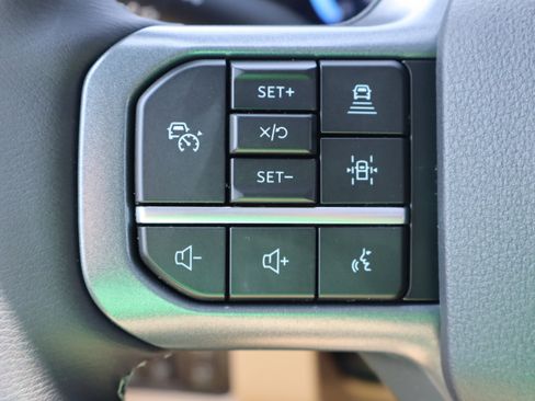 New 2025 Ford F350 Lariat w/ Lariat Ultimate Package image 15