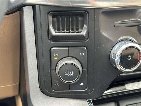 Used 2023 Ford F150 Lariat w/ Equipment Group 502A High AWD/4WD image 43