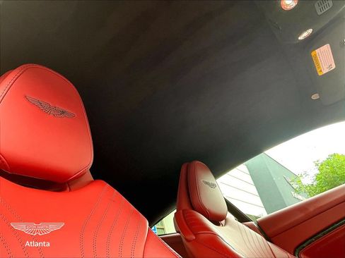 Used 2019 Aston Martin DB11 Coupe RWD image 20