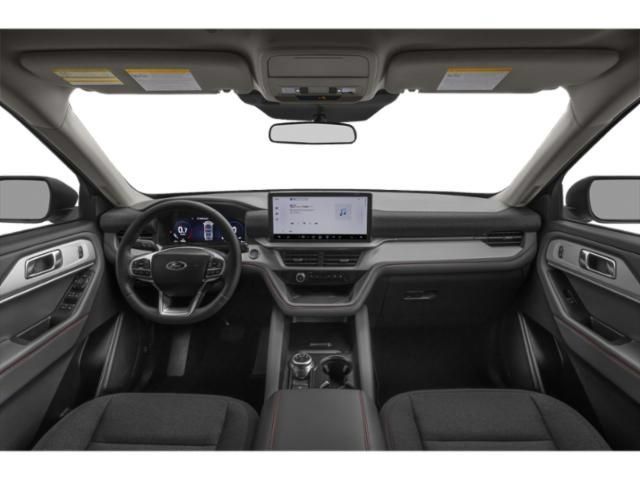 New 2026 Ford Explorer Active RWD image 7