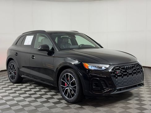 Used 2023 Audi SQ5 Premium Plus w/ Premium Plus Package AWD/4WD image 7