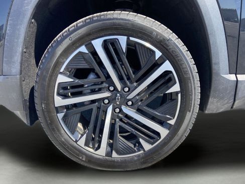 Used 2026 Chevrolet Equinox RS w/ Safety and Technology Package image 51