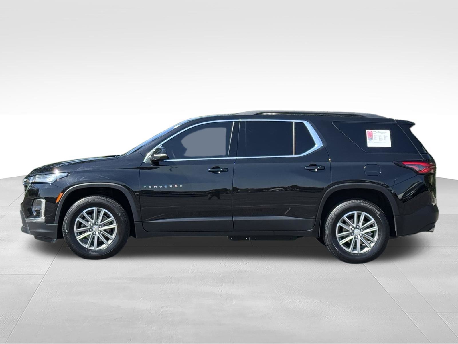 Used 2023 Chevrolet Traverse LT FWD image 8