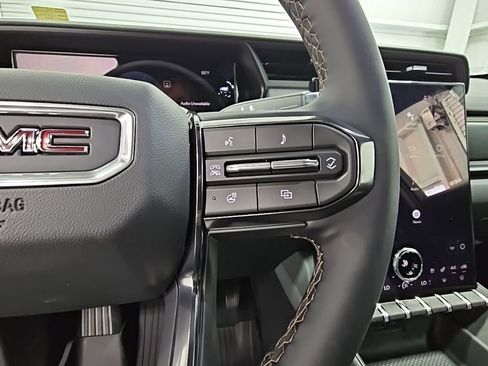 New 2026 GMC Terrain AT4 w/ Convenience Package III AWD/4WD image 26