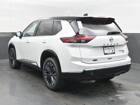 New 2026 Nissan Rogue Platinum w/ Platinum Premium Package image 6