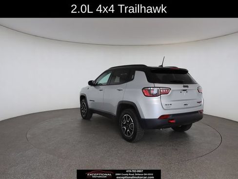 Used 2025 Jeep Compass Trailhawk AWD/4WD image 13