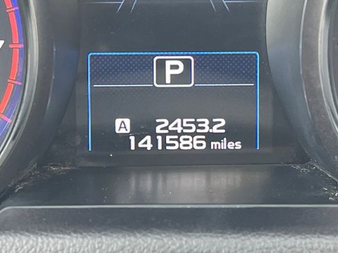 Used 2015 Subaru Legacy 2.5i Limited AWD/4WD image 23