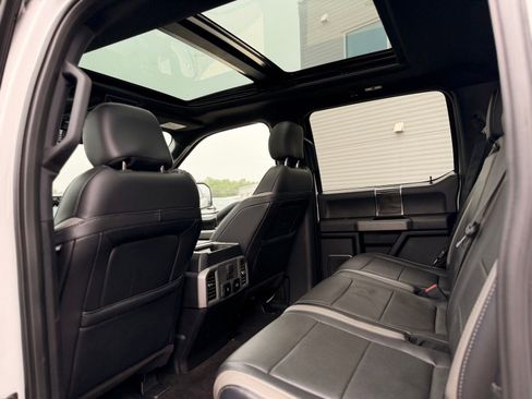 Used 2018 Ford F150 Raptor w/ Equipment Group 802A Luxury AWD/4WD image 28