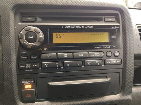 Used 2013 Honda Ridgeline RTS image 25