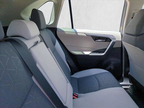Certified 2024 Toyota RAV4 XLE w/ Convenience Package FWD image 20