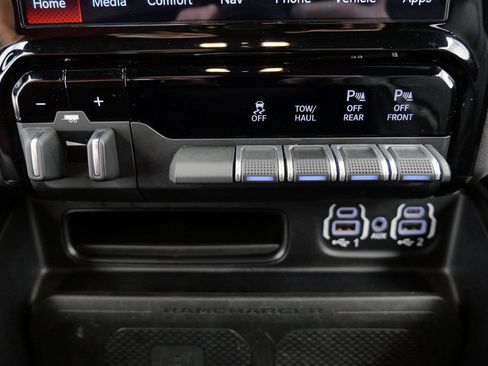 Used 2024 RAM 1500 Rebel w/ Rebel Level 2 Equipment Group AWD/4WD image 31