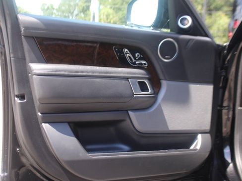 Used 2021 Land Rover Range Rover Westminster Edition image 10