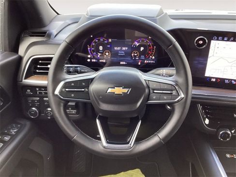 Used 2025 Chevrolet Tahoe High Country w/ Sun And Tow Package image 12