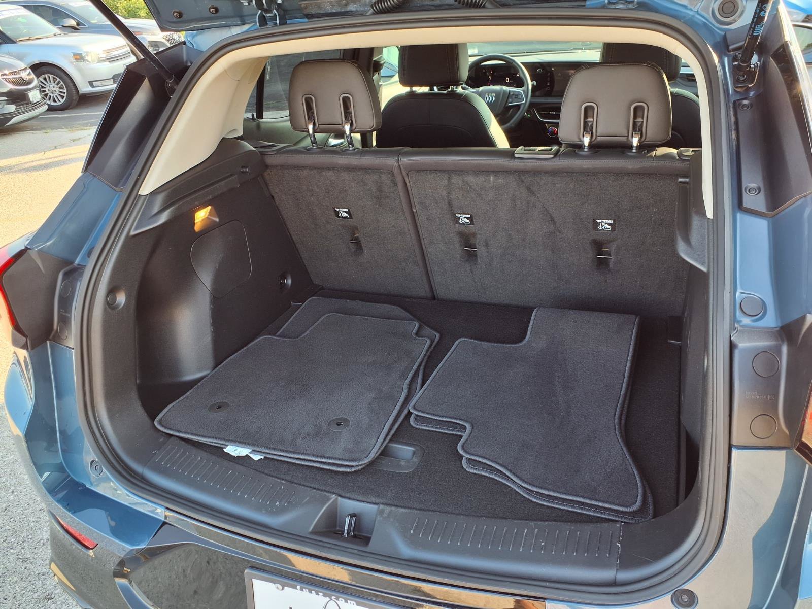 Used 2024 Buick Encore GX Sport Touring w/ Comfort Package FWD image 28