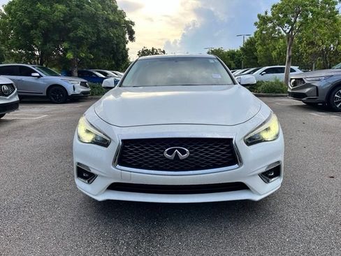 Used 2018 INFINITI Q50 Luxe w/ Cargo Package (L95) RWD image 2