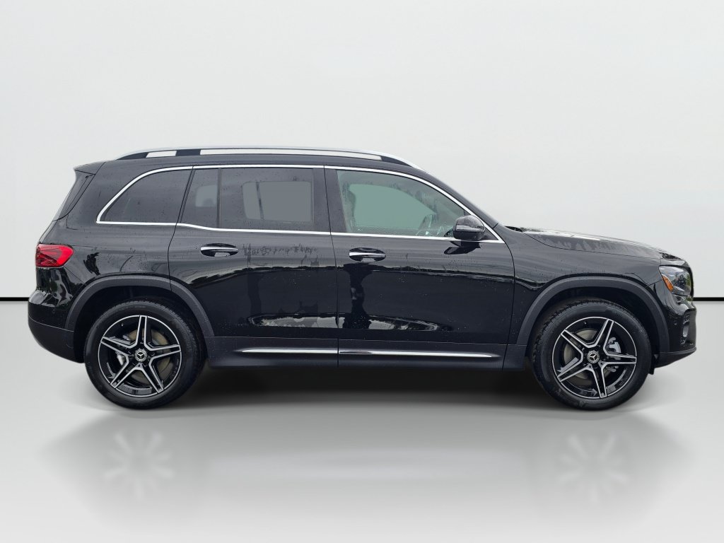New 2026 Mercedes-Benz GLB 250 4MATIC image 6