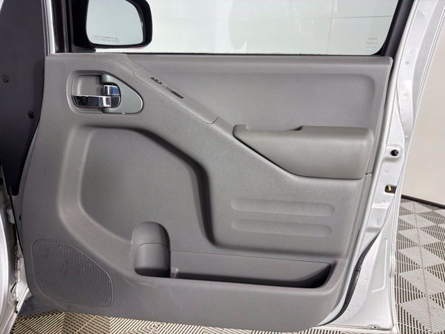 Used 2018 Nissan Frontier SV AWD/4WD image 33