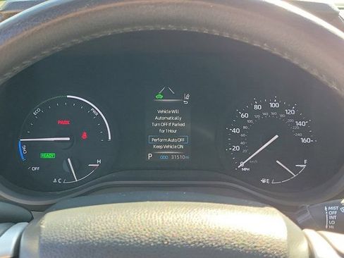 Used 2024 Toyota Sienna XLE FWD image 29
