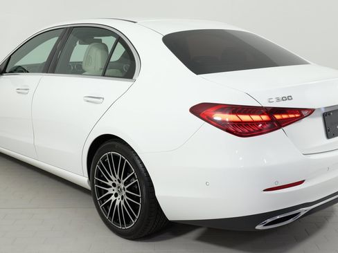 Used 2024 Mercedes-Benz C 300 4MATIC Sedan image 39