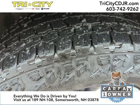 Used 2024 Jeep Grand Cherokee Trailhawk w/ Luxury Tech Group III image 37