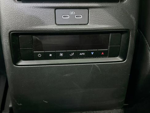 Used 2025 MAZDA CX-90 3.3 Turbo w/ Premium Sport Pkg image 28