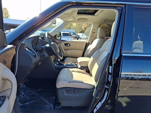 Used 2023 Nissan Armada SL image 17