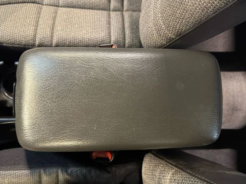 Used 2000 Jeep Cherokee SE image 16