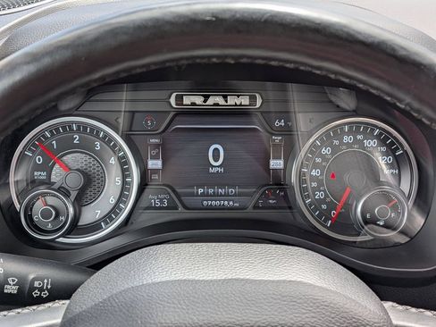 Used 2019 RAM 1500 Big Horn AWD/4WD image 11
