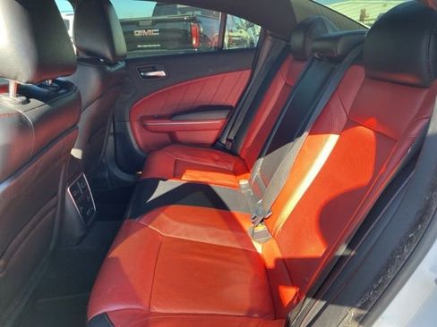 Used 2016 Dodge Charger SXT w/ AWD Plus Group image 27