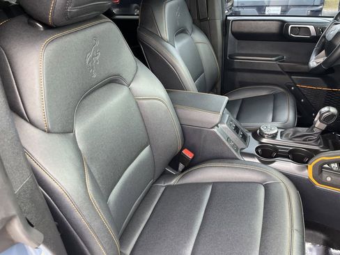 Certified 2024 Ford Bronco Badlands image 36