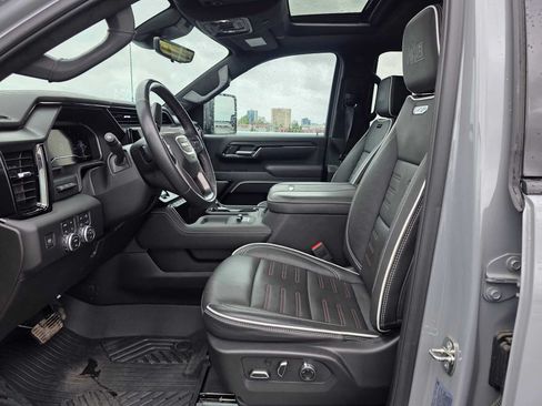 Certified 2024 GMC Sierra 2500 AT4X w/ AT4X AEV Edition AWD/4WD image 20