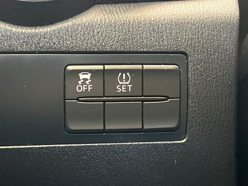Used 2016 Scion iA FWD image 28