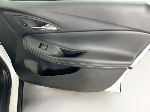 Used 2025 Buick Encore GX Preferred image 30