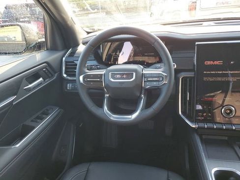 New 2026 GMC Acadia Elevation image 13