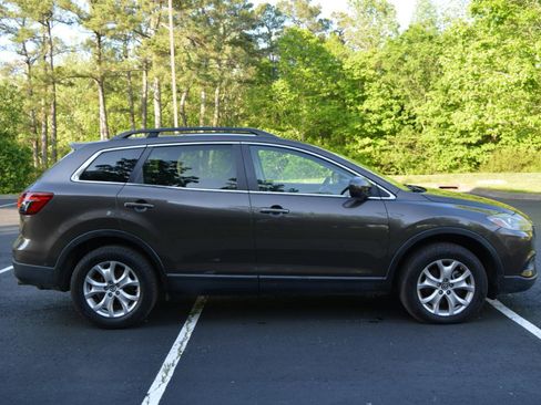 Used 2015 MAZDA CX-9 Touring image 4
