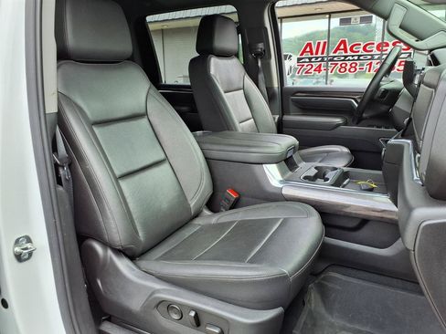 Used 2025 Chevrolet Silverado 2500 LTZ w/ LTZ Premium Package AWD/4WD image 5