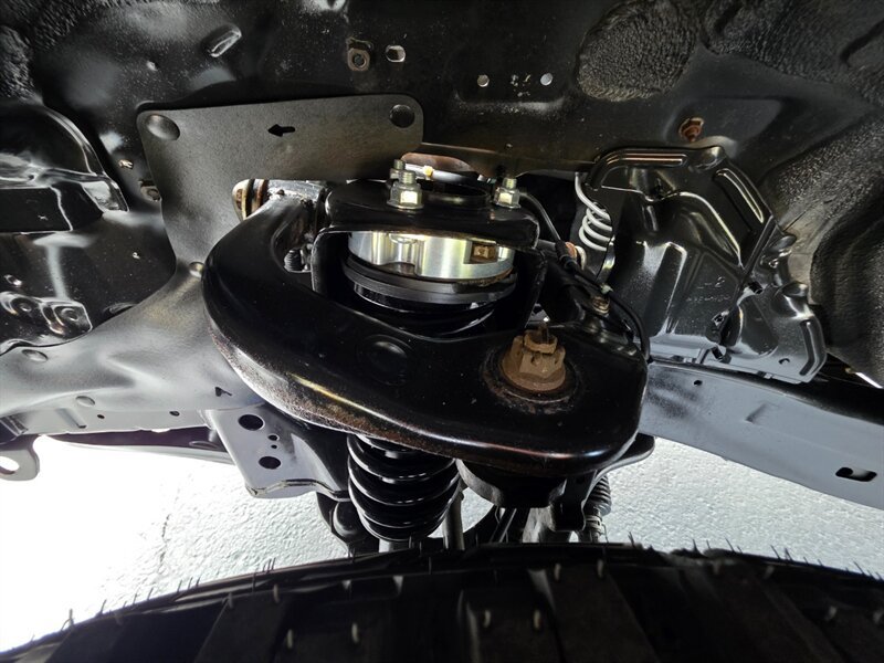 Used 2002 Toyota 4Runner SR5 AWD/4WD image 49