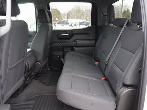 Used 2023 Chevrolet Silverado 1500 Custom image 18