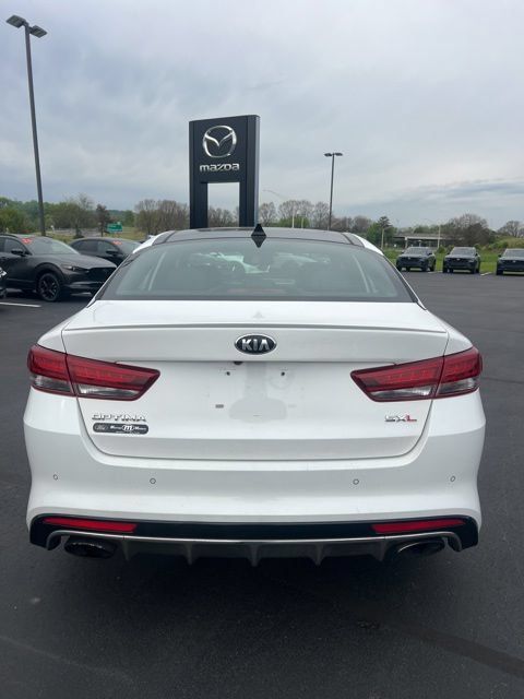 Used 2016 Kia Optima SX w/ Chrome Wheel Package FWD image 4