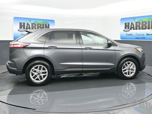 Used 2024 Ford Edge SEL image 6