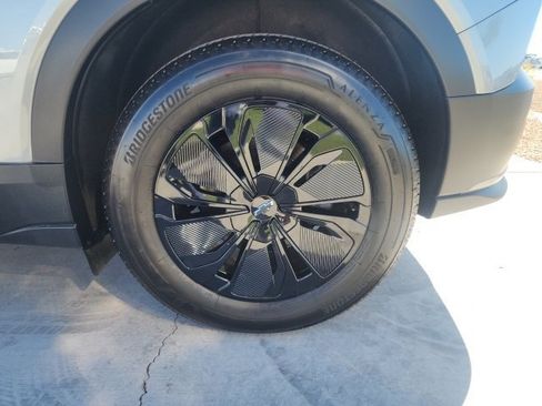 New 2026 Chevrolet Blazer EV LT w/ Midnight/Sport Edition image 17