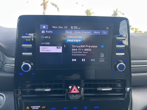 Used 2022 Hyundai Ioniq SE image 10