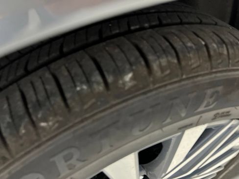 Used 2025 Nissan Altima 2.5 SV FWD image 39