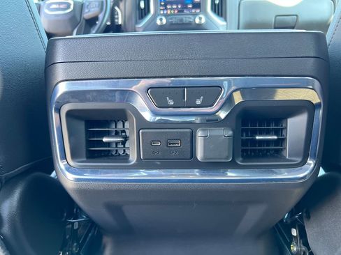 Used 2021 GMC Sierra 1500 AT4 w/ AT4 Premium Package AWD/4WD image 25