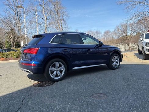Used 2018 Audi Q5 2.0T Premium Plus image 2