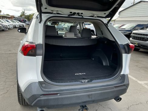 Used 2022 Toyota RAV4 XLE w/ Convenience Package AWD/4WD image 23
