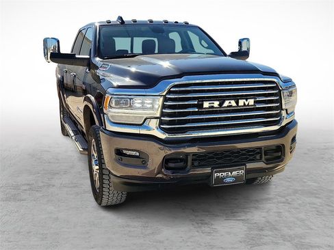 Used 2022 RAM 2500 Limited image 2