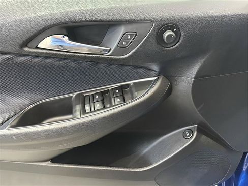 Used 2016 Chevrolet Cruze LT w/ Convenience Package FWD image 9