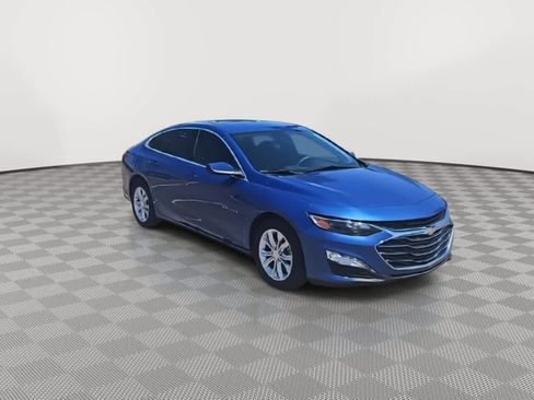 Used 2023 Chevrolet Malibu LT FWD image 2